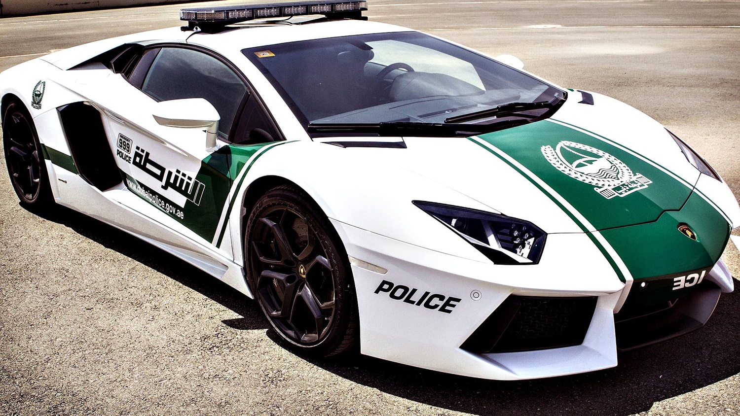 Here is Dubai police car